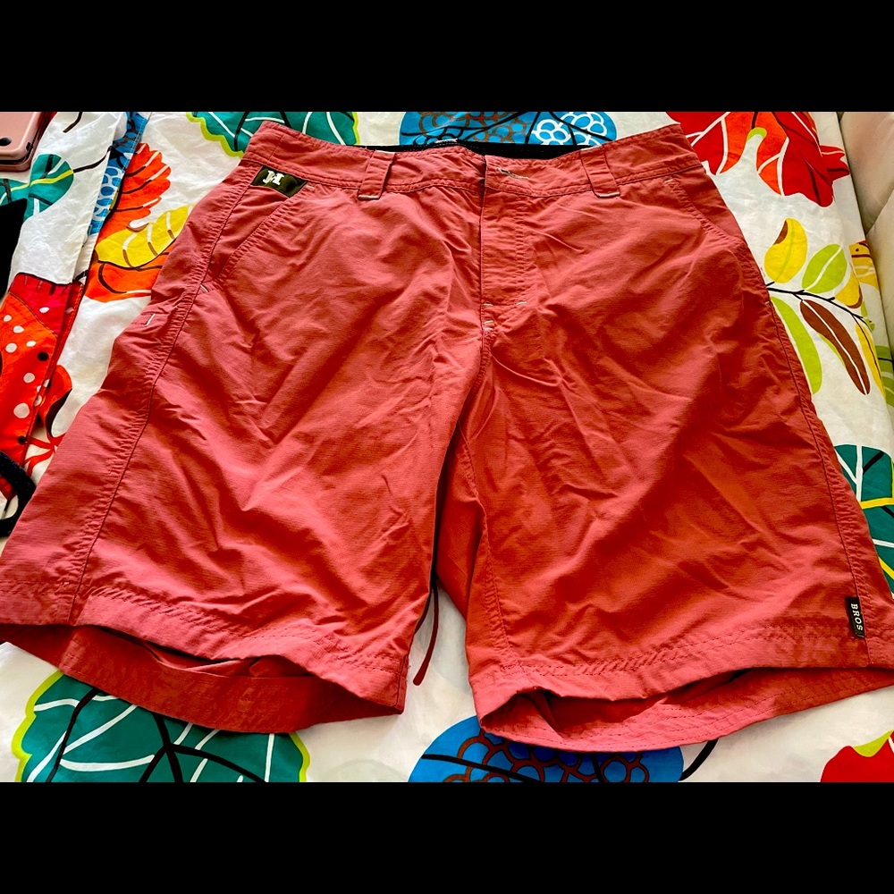 Howter Bros. Shorts, Bermuda